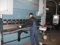 Гибка листового металла Гибка листового
металла